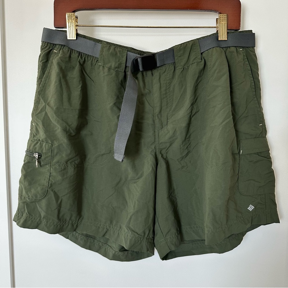 Columbia hiking shorts